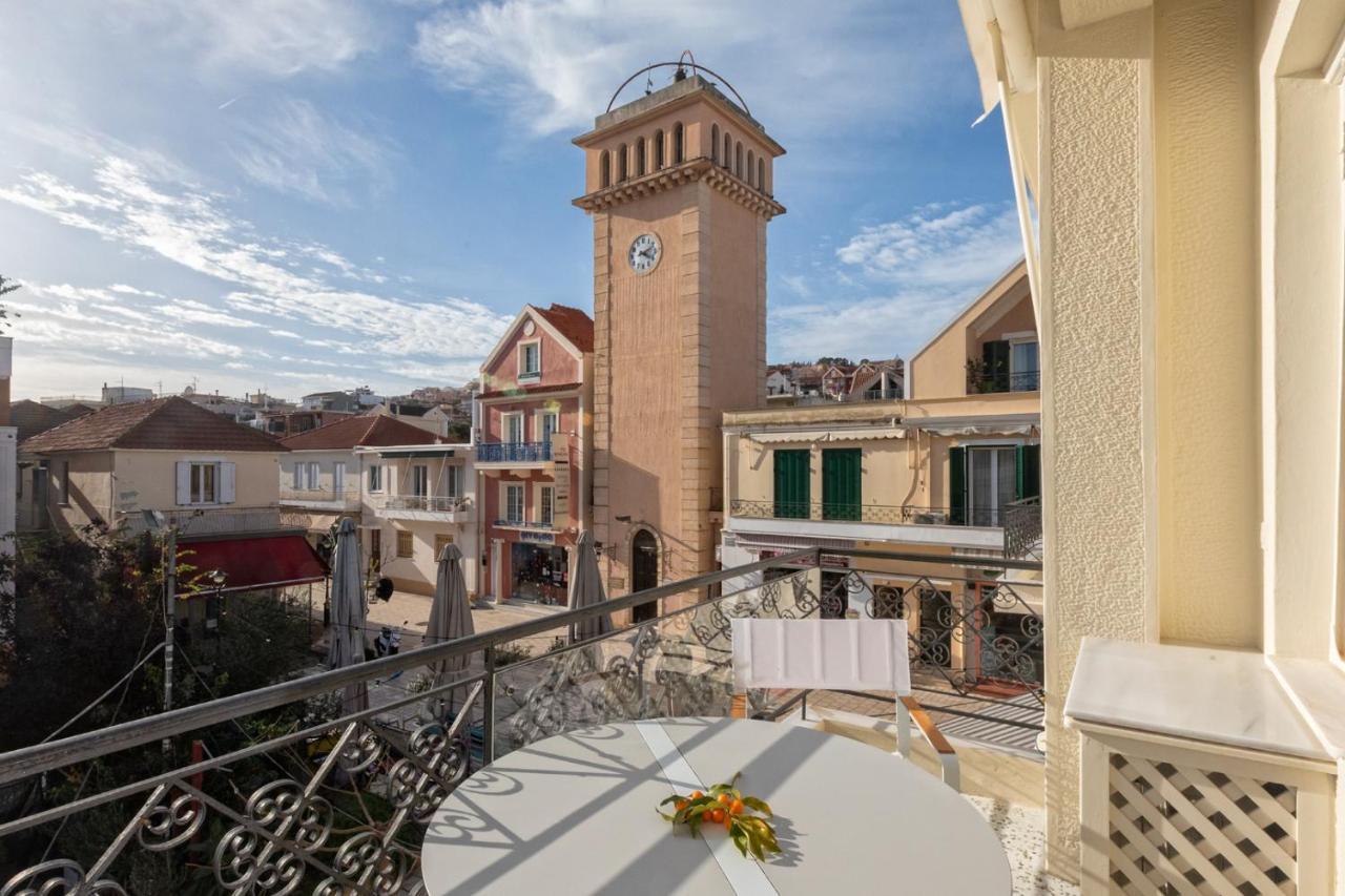 Etoile Luxury Suites Аргостолион Екстериор снимка